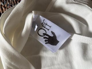 T-Shirt Off-White Oversize Branca