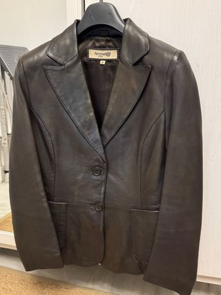 Americana de piel legítima