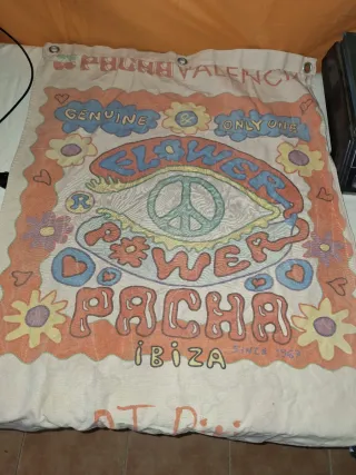 Bandera Pachá Valencia Ibiza Flower Power