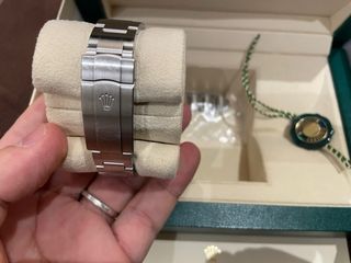 Rolex Oyster Perpetual 124200