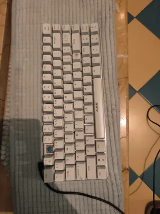 Teclado Avazz Blanco