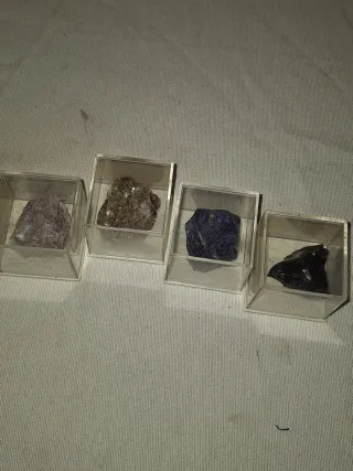 Lote 4 minerales colección