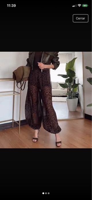 Pantalón ancho estampado animal