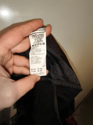 Camiseta tirantes encaje negra