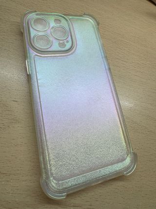 Funda iPhone 15 Pro Max iridiscente