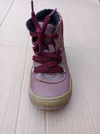 Talla 25 Botas de piel para niña