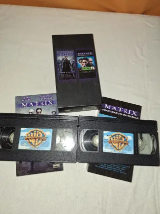 Lote 2 Películas VHS Matrix