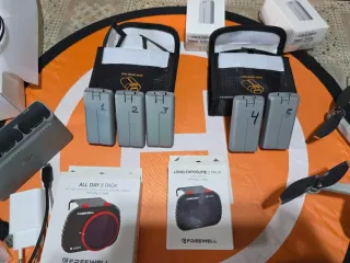 Dron DJI Mini 2 Fly More Combo + Accesorios