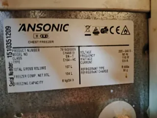 Arcón Congelador Vertical ANSONIC de 104 litros