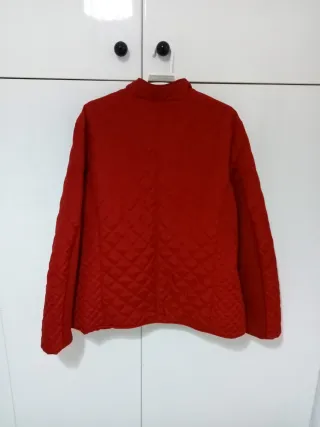 Parka acolchada roja