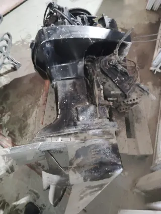 Motor fueraborda, tan como se ve