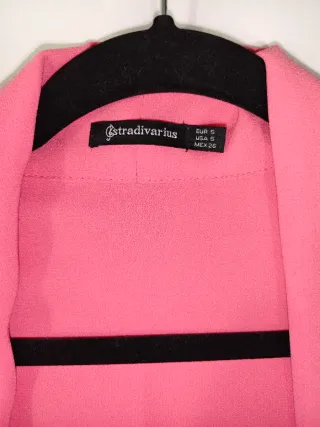 Kimono Stradivarius rosa talla S