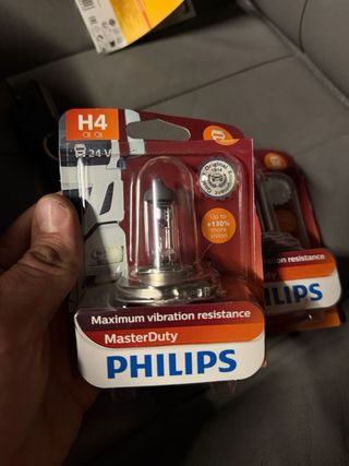 2 x Bombillas H4 Philips MasterDuty 24V