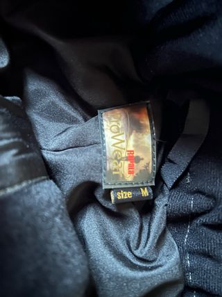 Pantalones de pesca con tirantes, Hay mas fotos