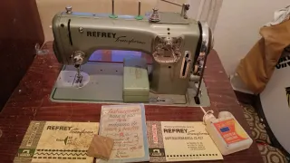 Máquina de coser Refrey Transforma modelo 427