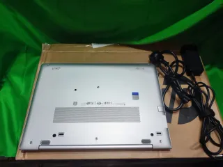 HP EliteBook 840 G5: Eleganza, potenza e affidabilità