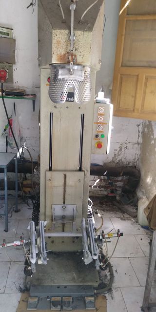 Máquina para hacer toper de pantalones