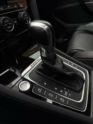 Golf 7.5 R 320cv 2021