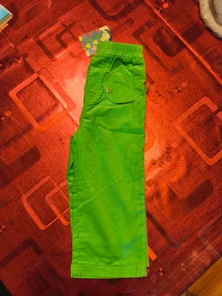 Pantalón Unisex Verde 24 Meses Nuevo