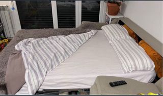 Sofá cama italiano beige