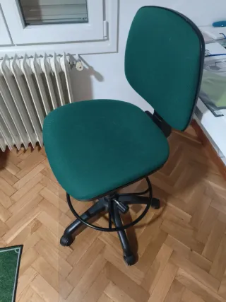 Silla de oficina verde