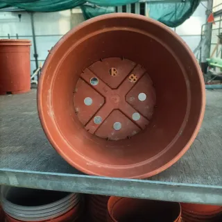 Set 22 Vasi Plastica Diametro 16cm