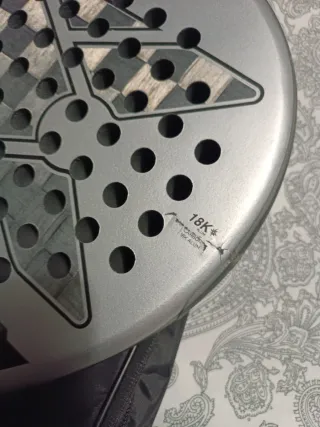 Pala y Funda pala pádel NOX