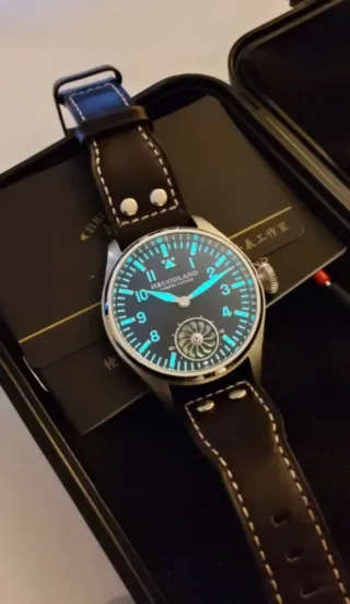 Reloj Hruodland Turbine F016 Mecánico