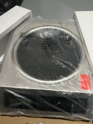 Placa Inducción Wok Profesional Lacor con sartén