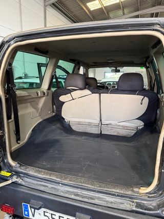 Nissan Terrano II 2000