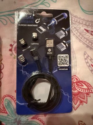 Auriculares Bluetooth Wotto y Cargador Universal