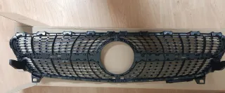 Parrilla Delantera Mercedes Clase A W176