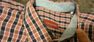 Elegante camisa de vestir casual a cuadros. T9