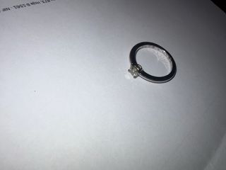 Anillo solitario con diamante