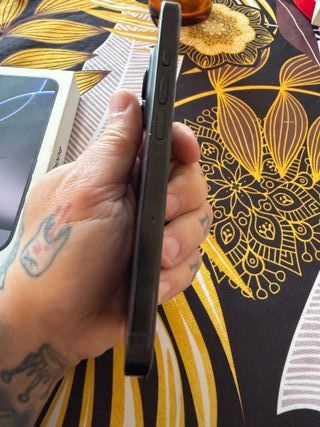 iPhone 16 Pro 128GB Negro Espacial