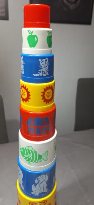 Cubos apilables de juego para bebé. Años 80