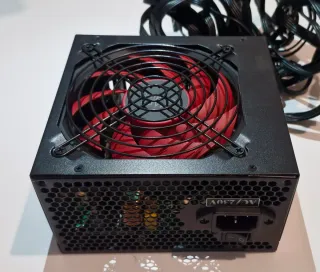 Placa Base + Procesador + Tarjeta Grafica + Fuente