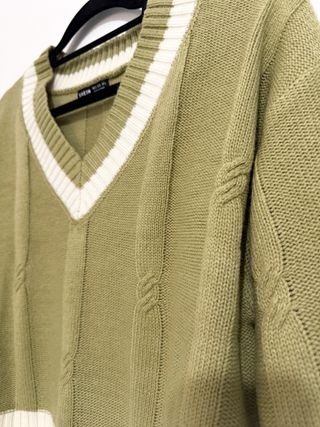 Camisola malha decote V