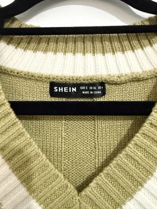 Camisola malha decote V