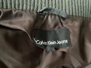 Anorak de plumas Calvin Klein verde