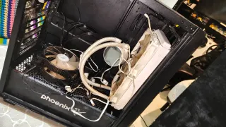 Caja PC PHOENIX "usada"