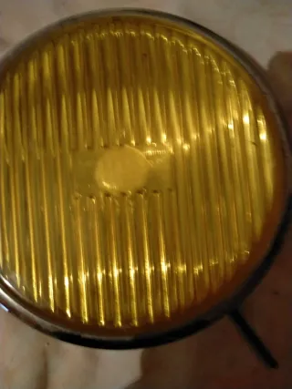 Faro Antiguo Amarillo