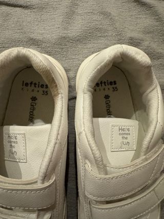 Zapatillas niño velcro blancas talla 35