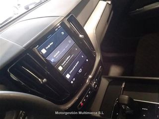 VOLVO XC60 2.0 B4 D Core Auto