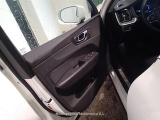 VOLVO XC60 2.0 B4 D Core Auto