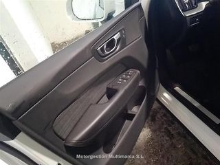 VOLVO XC60 2.0 B4 D Core Auto