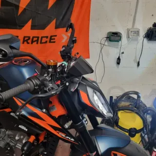 protector cuentakilometros ktm 790 duke