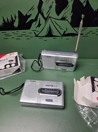 Radio Portátil manual AM/FM a Pilas