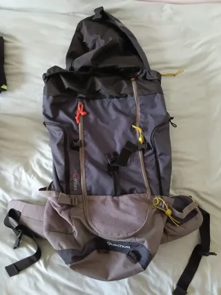 Mochila Montaña Quechua 70L