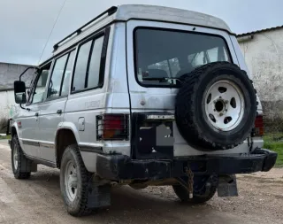 Mitsubishi Montero 1987